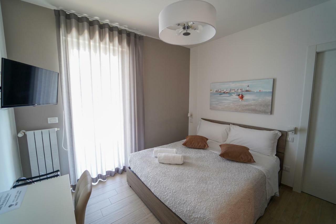 Wojtyla Airport Bari B&B 외부 사진